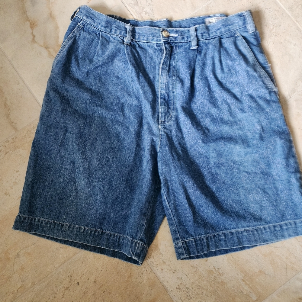 Vintage Nine Twenty East men's denim Jeans Shorts size 34